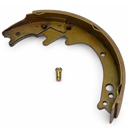 Bremsbacke Nissan L01, rechts